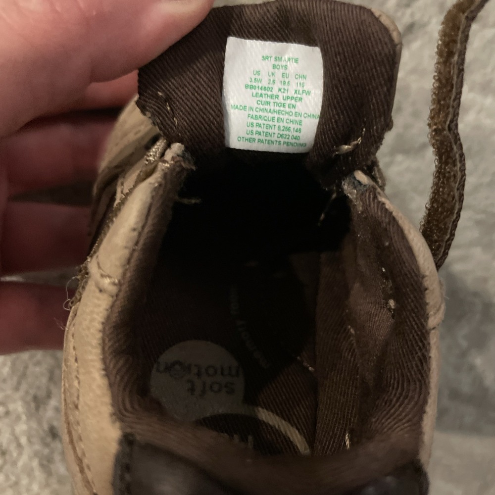 Stride Rite Baby Toddler Shoes Sneakers Artie Brown Sz 3.5W Boys Flexible Soft - Picture 8 of 8